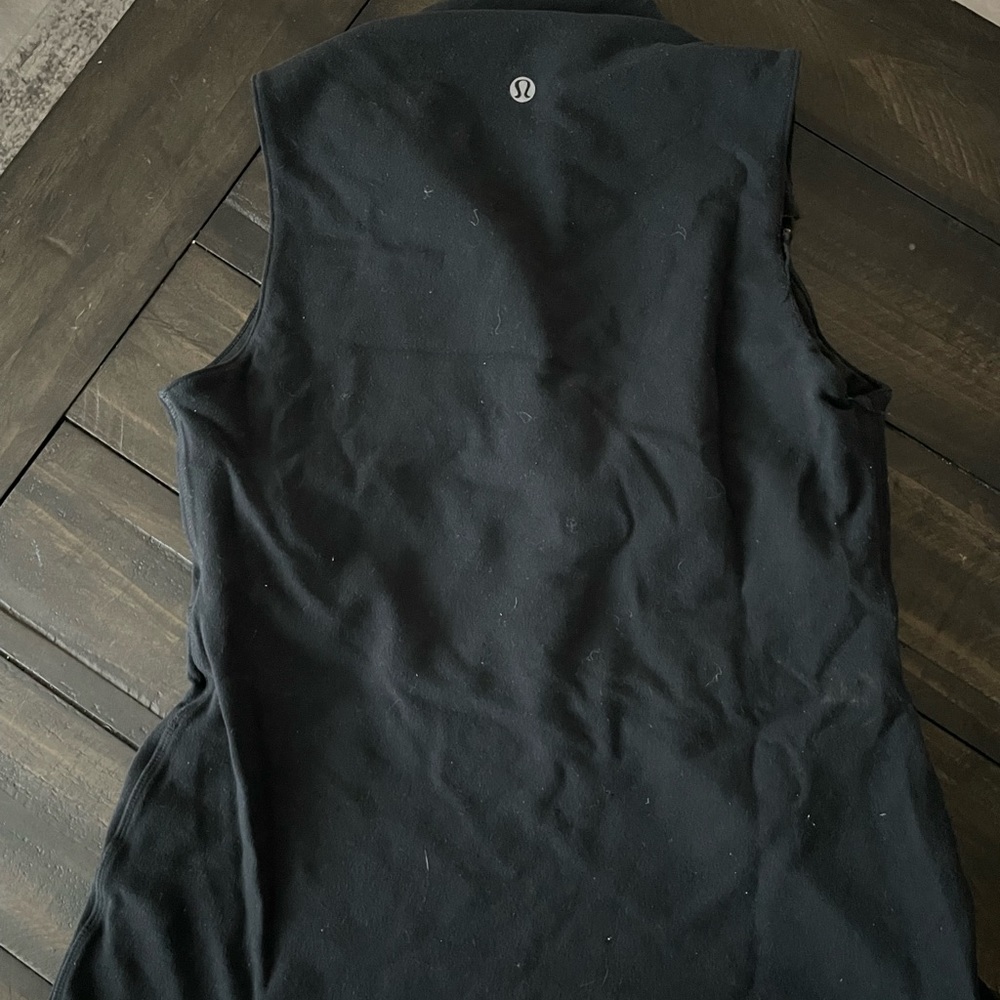 Lululemon active top